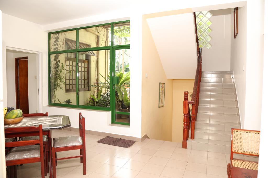 Glory Homestay Kandy Esterno foto