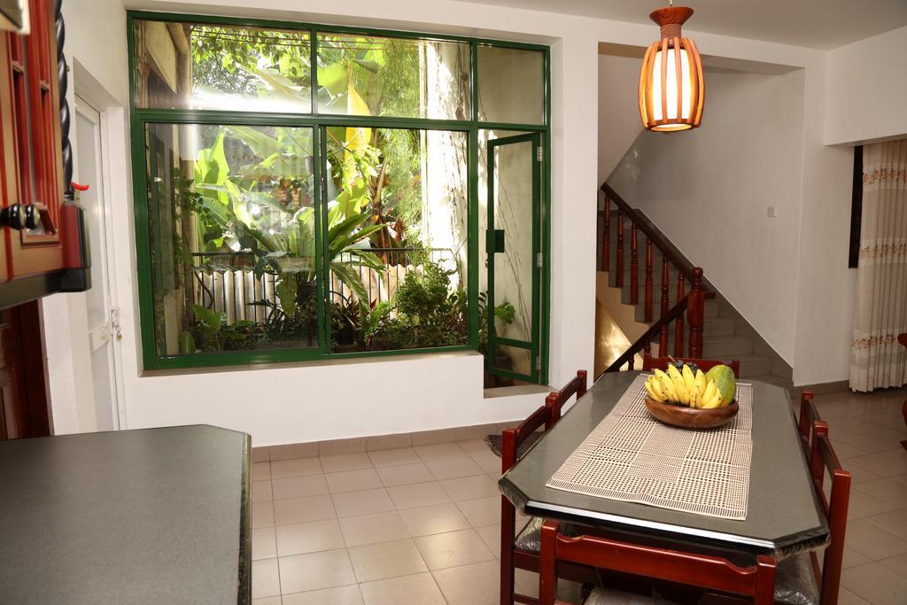 Glory Homestay Kandy Esterno foto